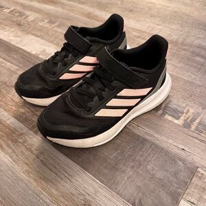 Adidas Kids Sneakers – Black with Pink Stripes | Velcro Strap size 13